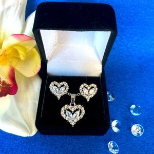 Necklace Earrings Set